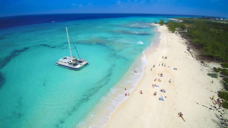 Pack 6: Saona, Buceo Isla Catalina, Buggys, Coco Bongo